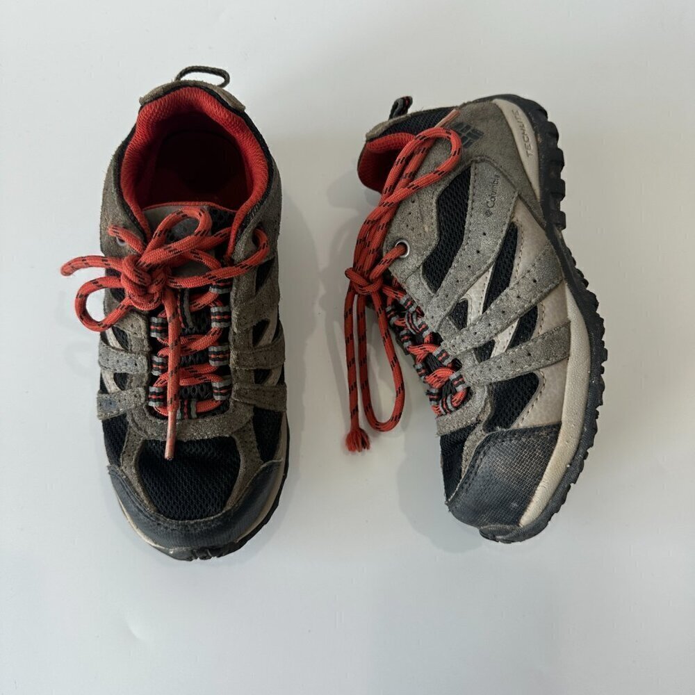 Columbia Redmond Gray, Black, & Red Lace Up Kids Hiking Shoes Boots - Picture 2 of 4